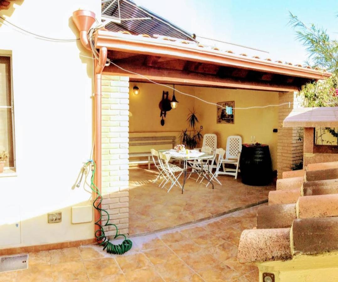 B&B Su Frori Arrubiu Teulada Esterno foto